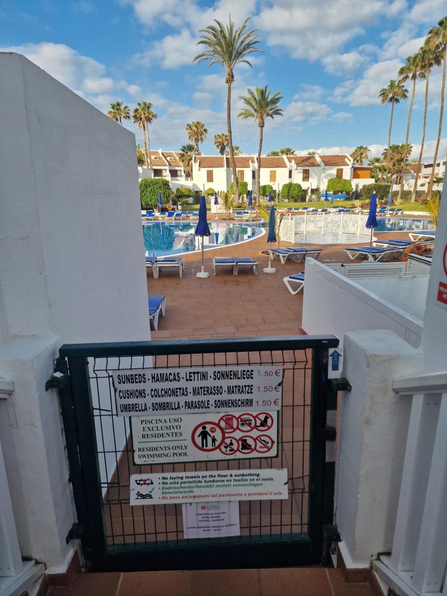 Parque Santiago II 379 Tenerife Rental & Sales Playa de las Americas  Eksteriør bilde